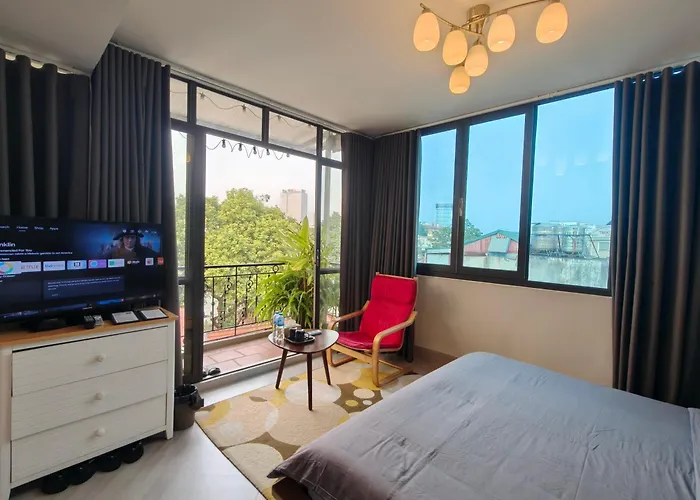 T Home Balcony